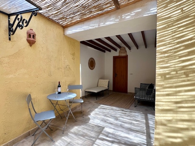 Image No.34-8 Bed Townhouse for sale