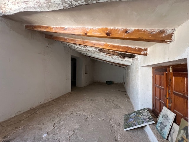 Image No.79-8 Bed Townhouse for sale