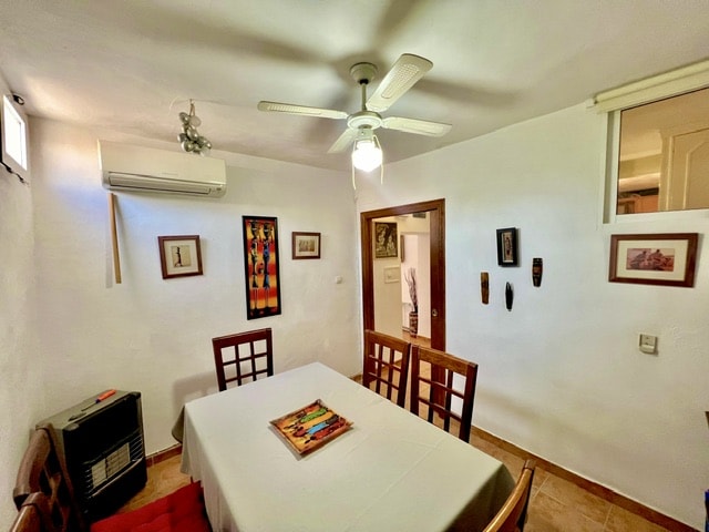 Image No.18-4 Bed Country House for sale