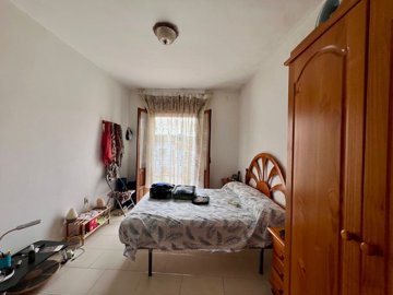 14971646041