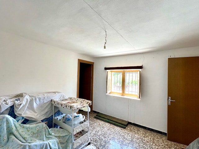 Image No.30-7 Bed Country House for sale