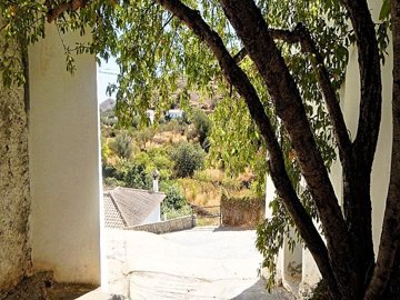 Casa y Campo - the property finders most sold property