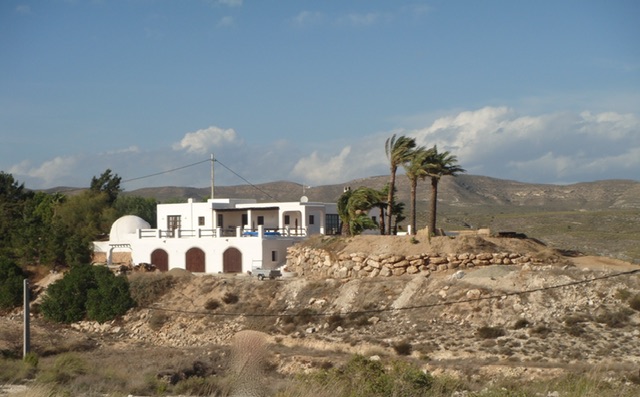 Image No.1-5 Bed House for sale