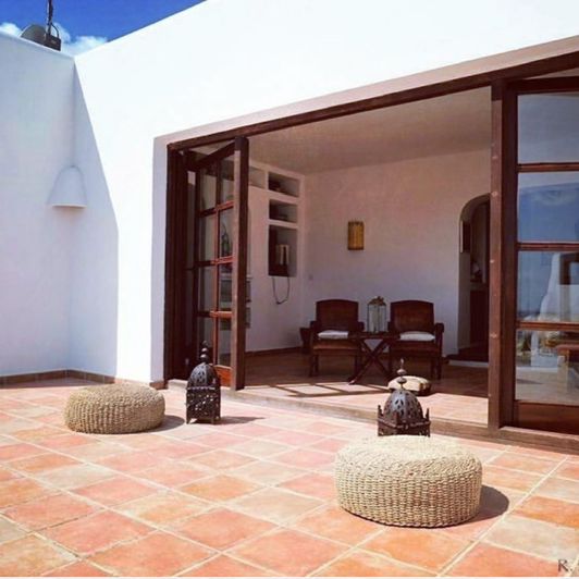 Image No.4-5 Bed House for sale