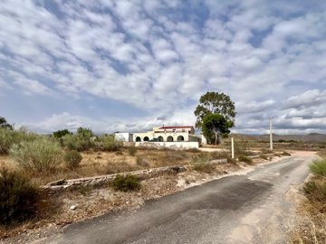 Casa y Campo - the property finders most sold property