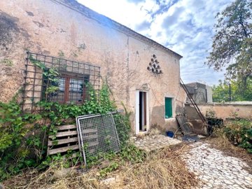 Casa y Campo - the property finders most sold property