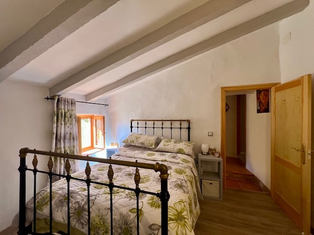 Image No.14-3 Bed Country House for sale