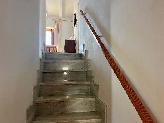 Image No.24-5 Bed Country House for sale