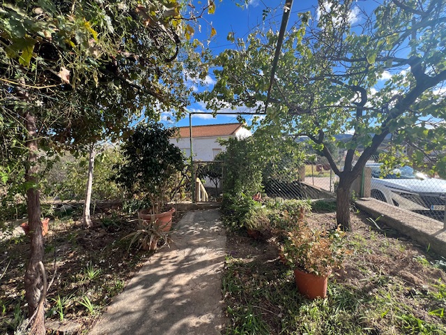 Image No.6-5 Bed Country House for sale