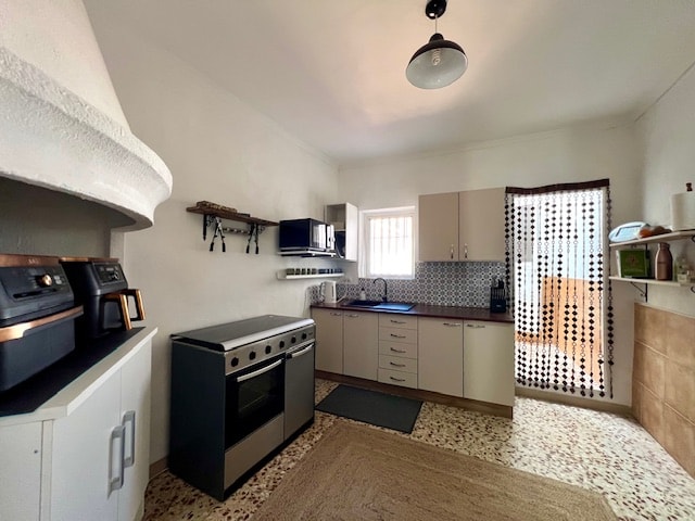 Image No.16-5 Bed Country House for sale