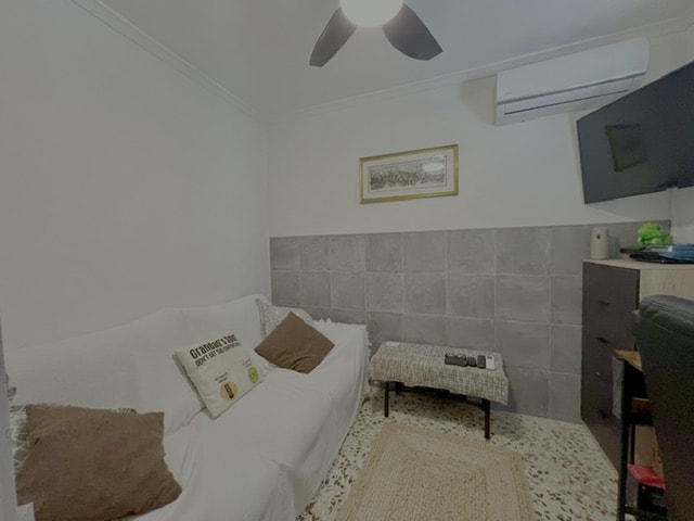 Image No.8-5 Bed Country House for sale