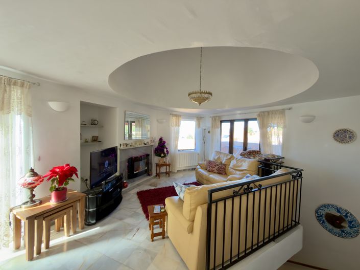 Image No.25-3 Bed Villa for sale