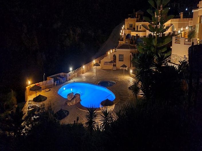 Image No.34-2 Bed Villa for sale