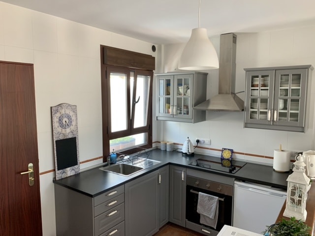 Image No.17-3 Bed Village House for sale