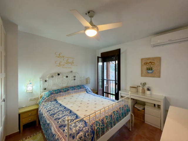 Image No.21-3 Bed Village House for sale