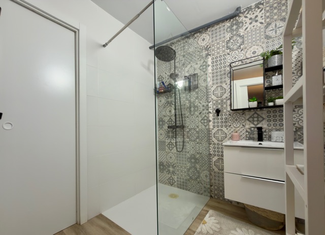 Image No.25-3 Bed Village House for sale