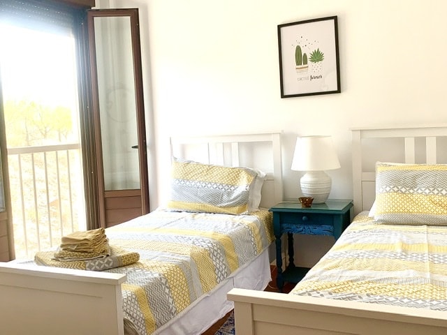 Image No.29-3 Bed Village House for sale