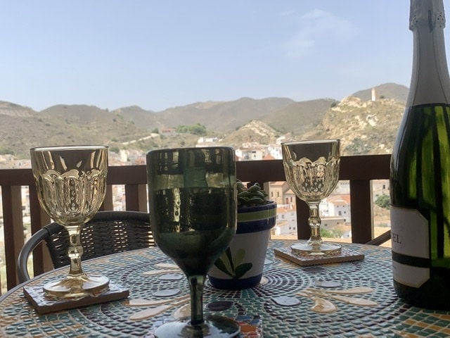 Image No.7-3 Bed Village House for sale