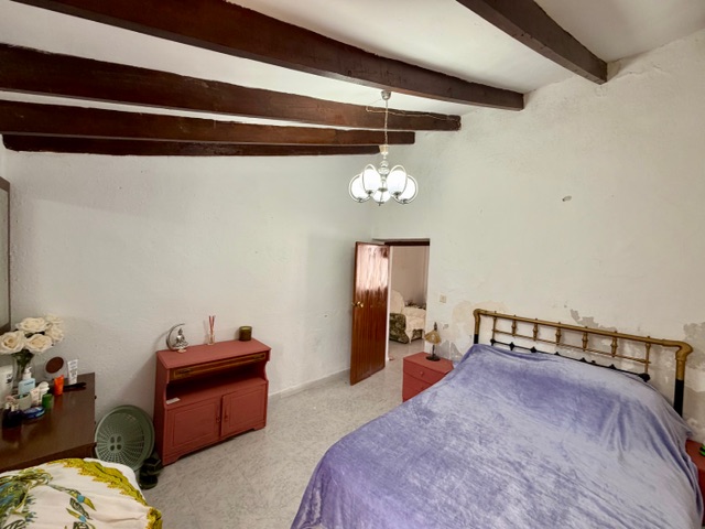 Image No.13-5 Bed Village House for sale