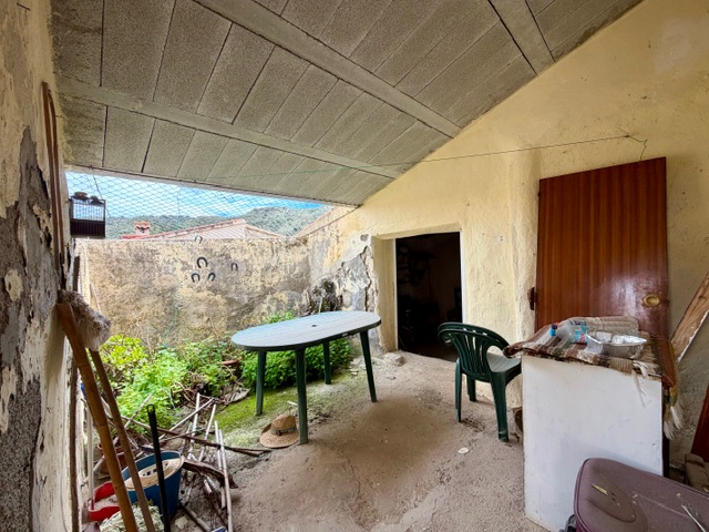 Image No.17-5 Bed Village House for sale