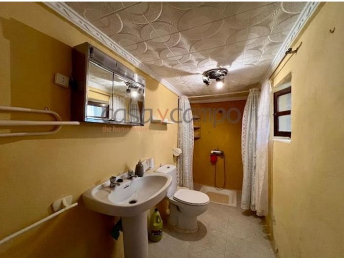 Image No.3-5 Bed Village House for sale