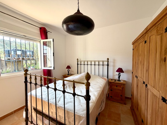 Image No.15-3 Bed Villa for sale