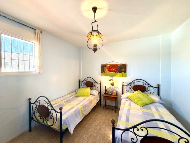 Image No.22-3 Bed Villa for sale