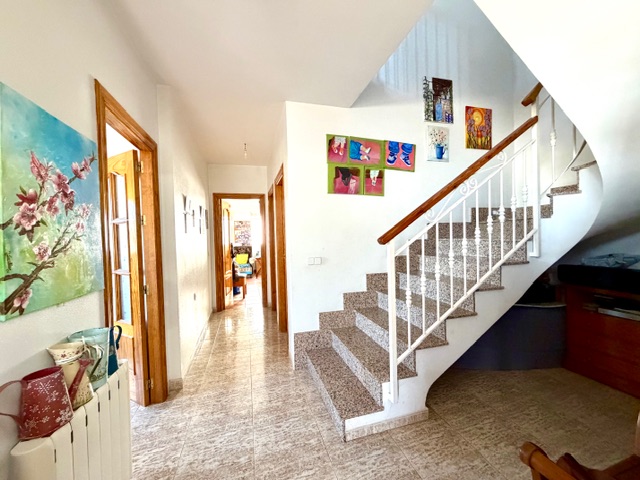 Image No.4-3 Bed Villa for sale