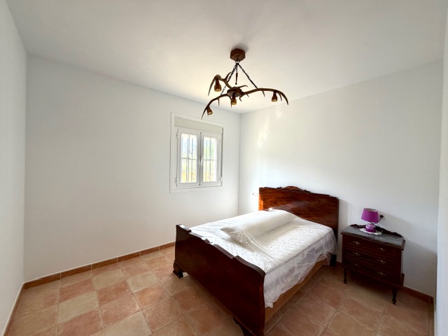 Image No.18-3 Bed Villa for sale