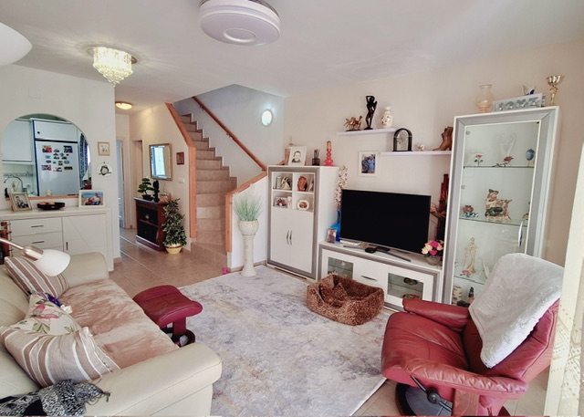 Image No.7-3 Bed Duplex for sale