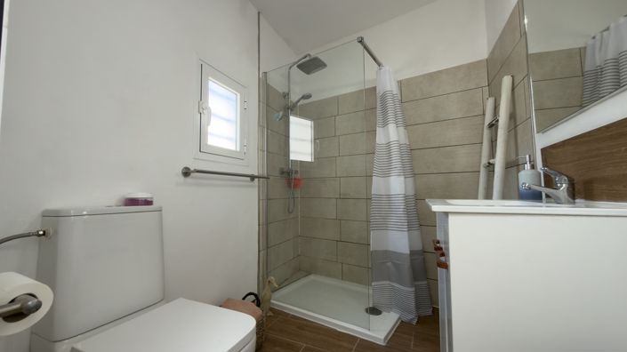 Image No.13-5 Bed Country House for sale