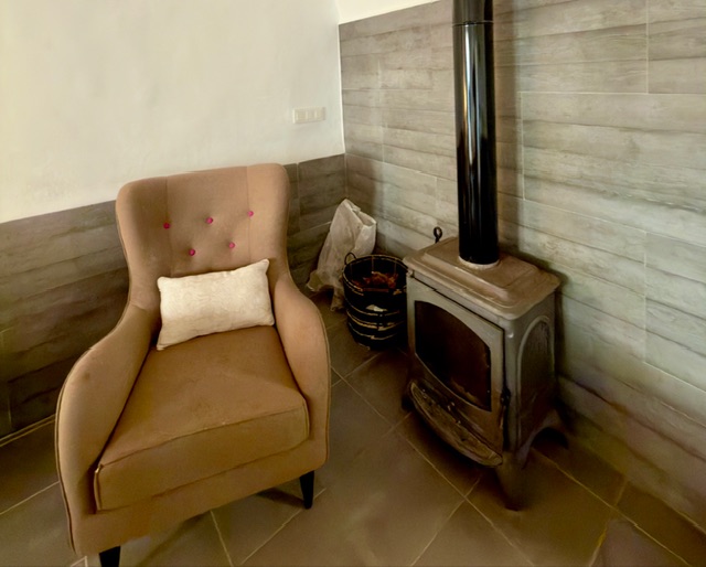 Image No.12-5 Bed Townhouse for sale