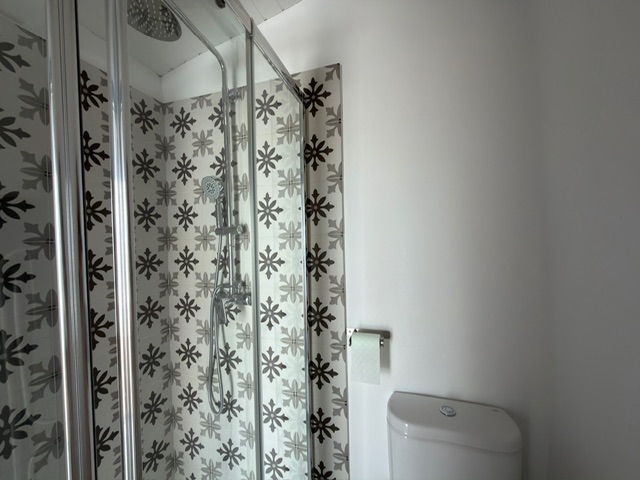 Image No.16-5 Bed Townhouse for sale