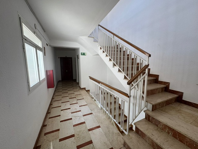 Image No.5-3 Bed Apartment for sale