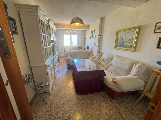 Image No.9-3 Bed Apartment for sale