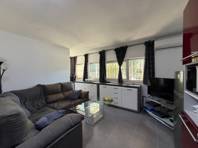 Image No.22-10 Bed Villa for sale