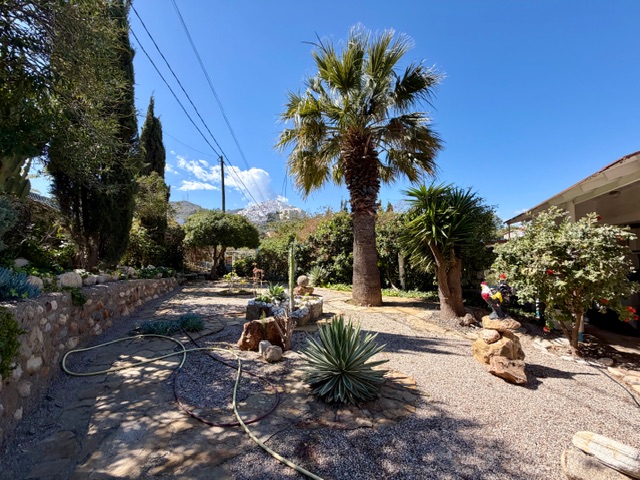 Image No.52-10 Bed Villa for sale