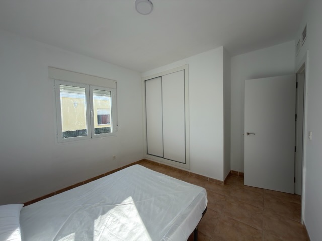 Image No.7-3 Bed Villa for sale