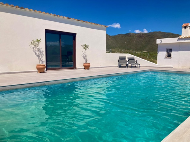 Image No.12-2 Bed Cortijo for sale