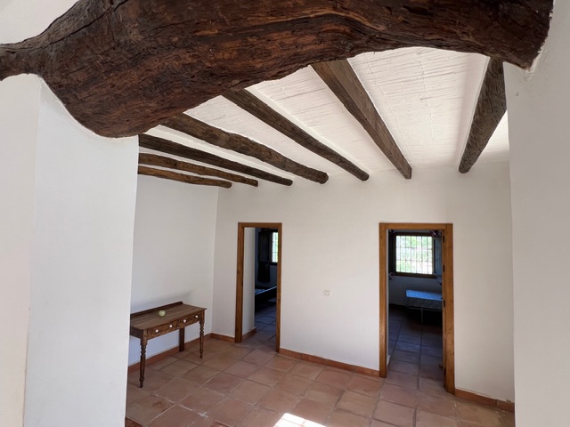 Image No.12-5 Bed Country House for sale