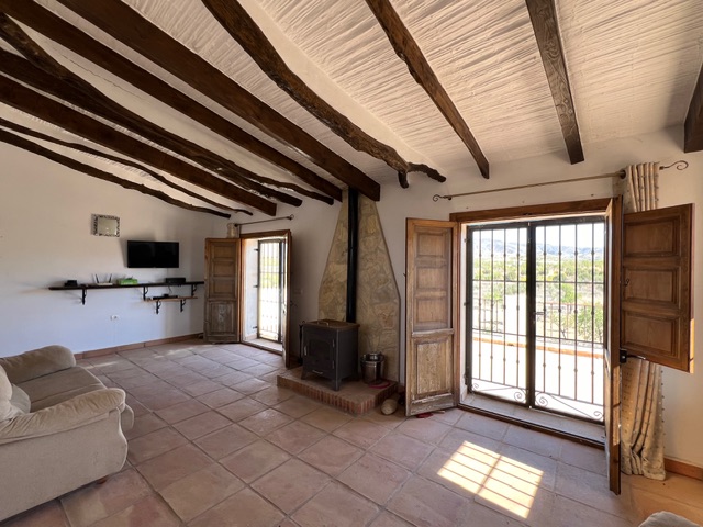 Image No.6-5 Bed Country House for sale