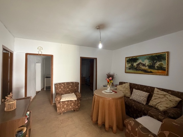 Image No.5-3 Bed Village House for sale
