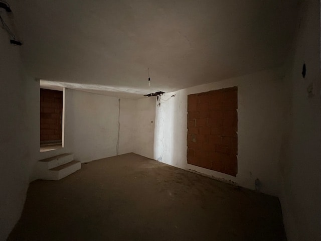 Image No.14-4 Bed Townhouse for sale