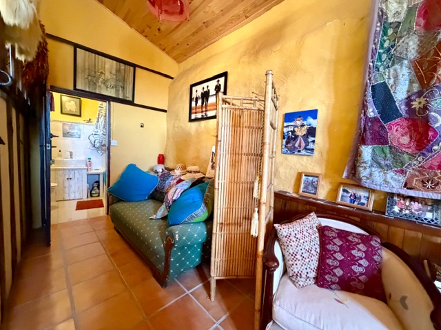 Image No.20-2 Bed Country House for sale