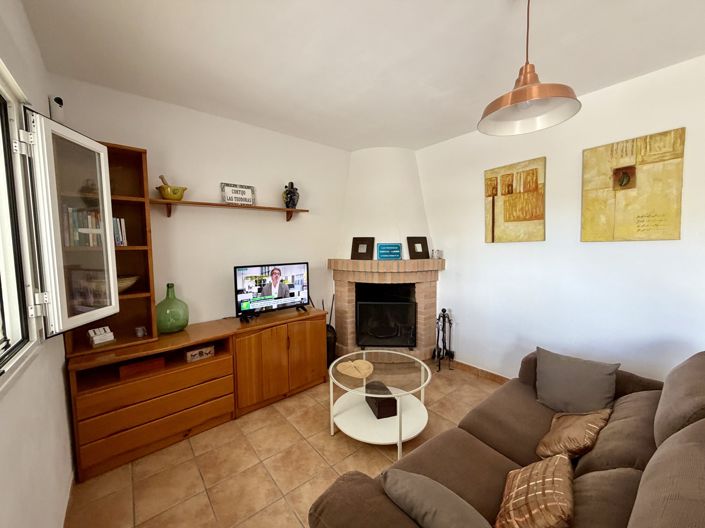 Image No.20-4 Bed Country House for sale