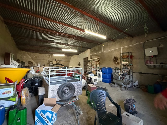 Image No.41-5 Bed House for sale