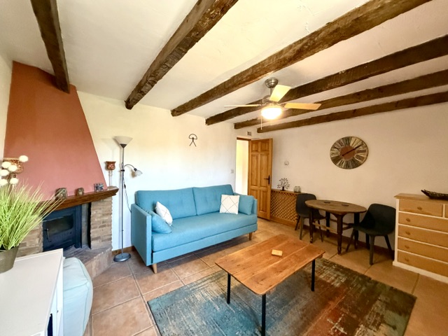 Image No.42-8 Bed Property for sale