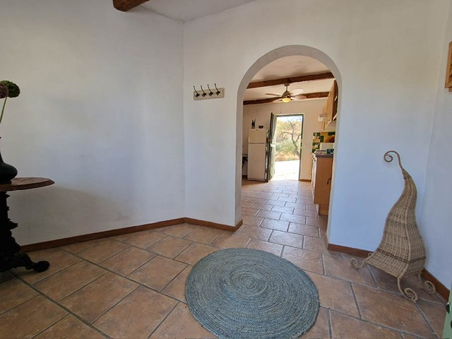 Image No.56-8 Bed Property for sale