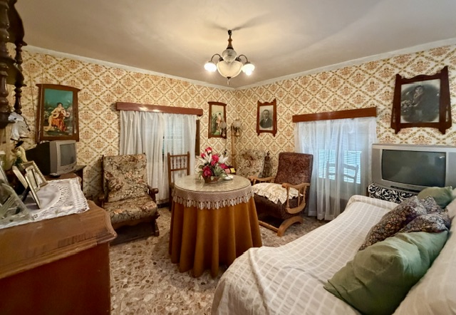 Image No.9-4 Bed Country House for sale