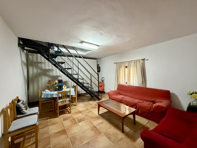 Image No.18-3 Bed Country House for sale